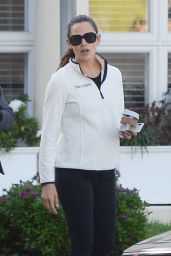 Jennifer Garner - Leaving a Gym in Santa Monica 10/12/2018