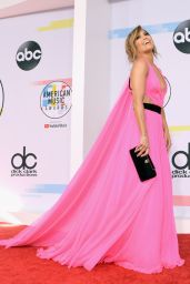 Jennifer Lopez – 2018 American Music Awards in Los Angeles