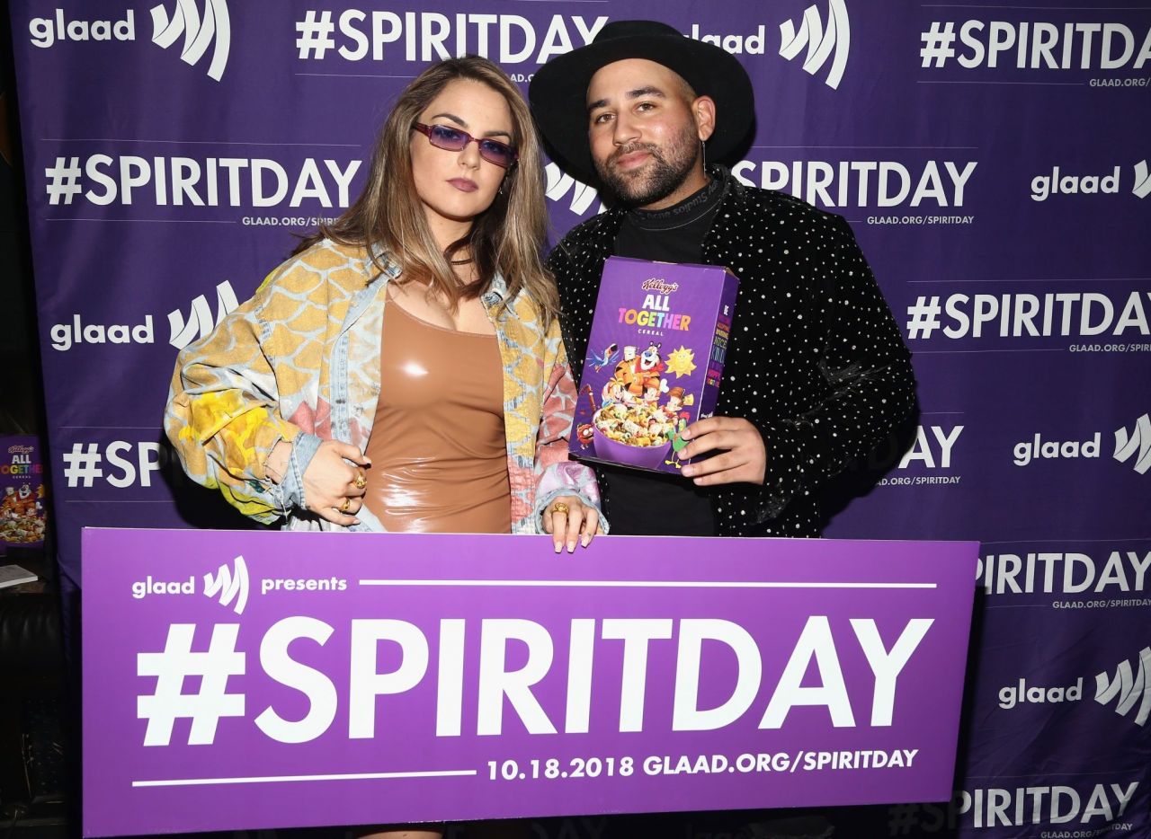 JoJo Levesque - GLAAD Spirit Day Concert in LA 10/17/2018 • CelebMafia