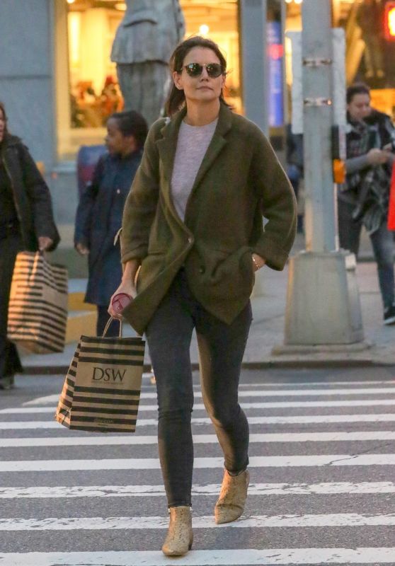 Katie Holmes Shopping in NYC 10/12/2018
