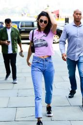 Kendall Jenner Street Style - NYC 10/10/2018