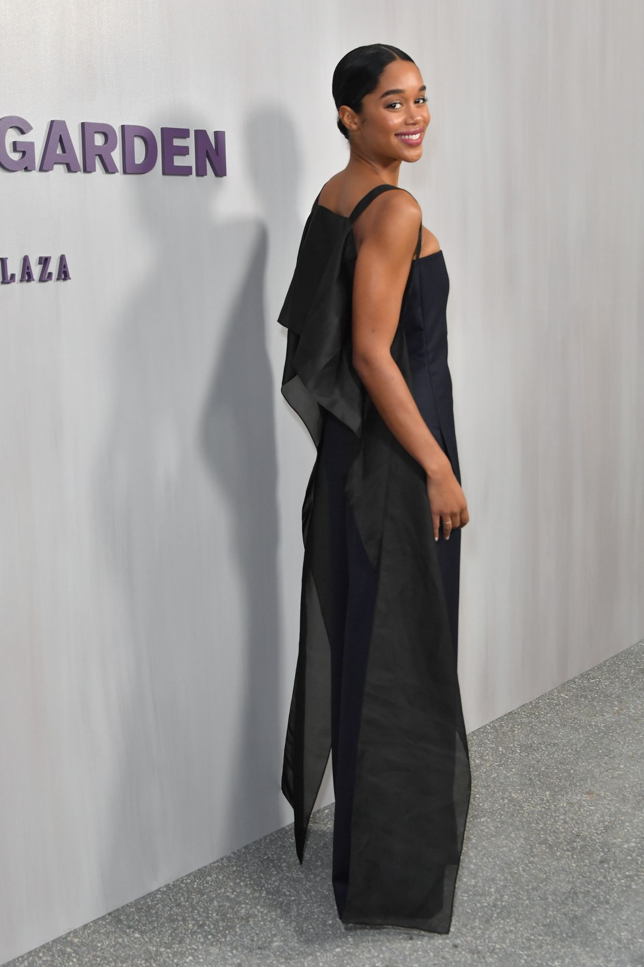 laura-harrier-hammer-museum-gala-in-los-angeles-2.jpg