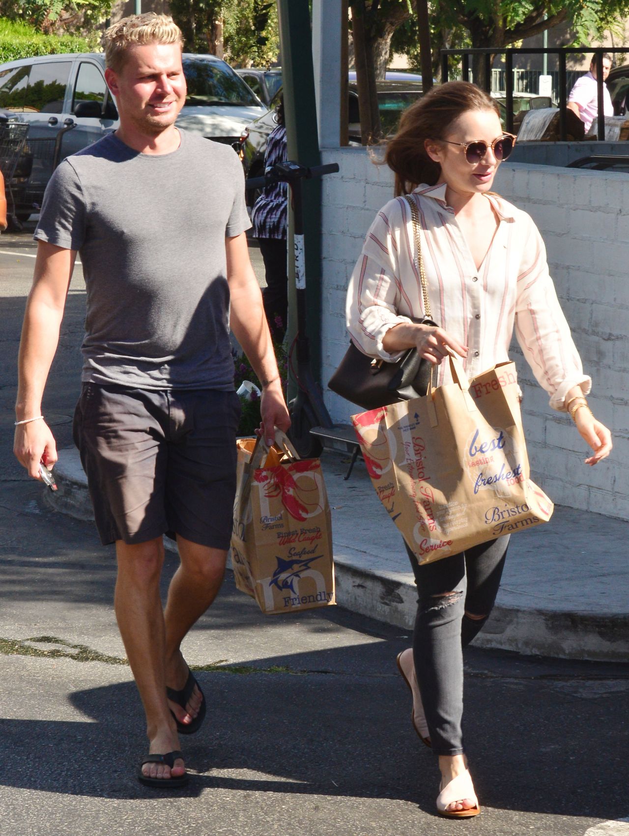 lily-collins-at-bristol-farms-in-beverly-hills-10-01-2018-1.jpg