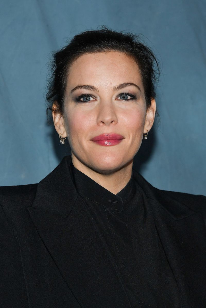 Anyone hotter than Liv Tyler?, Phish Discussion Topic on Phantasy Tour