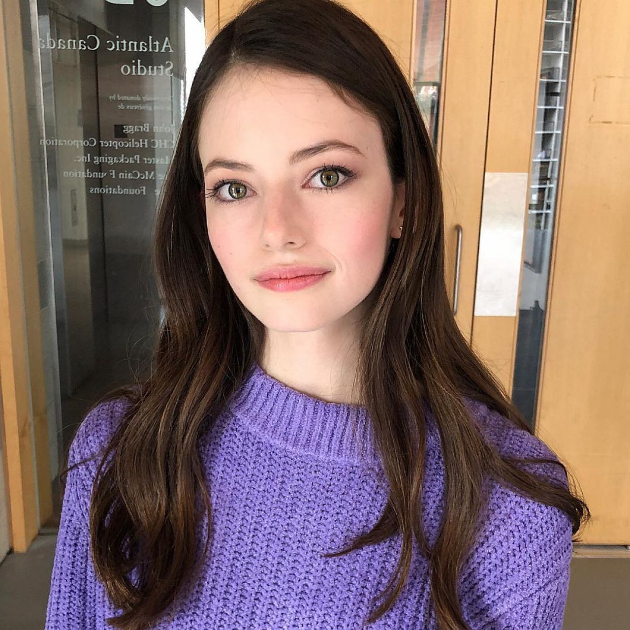 Mackenzie Foy Style, Clothes, Outfits and Fashion• Page 3 of 5 • CelebMafia