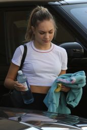 Maddie Ziegler and Alexis Ren - Leaving Practice for DWTS at Dance Studio in LA 10/15/2018