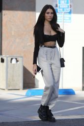 Madison Beer Street Style - Shopping in LA 10/10/2018