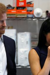 Meghan Markle and Prince Harry Visiting Charcoal Lane Restaurant in Melbourne