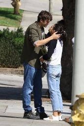 Mila Kunis and Ashton Kutcher Share Kiss - Los Angeles 10/05/2018
