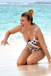 Olivia Buckland in Bikini on Maldives Honeymoon 10/02/2018