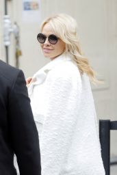 Pamela Anderson - Chanel Collection Show at Paris Fashion Week 10/02/2018