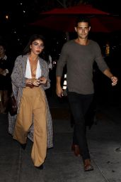 Sarah Hyland at Beauty & Essex in Hollywood 10/05/2018