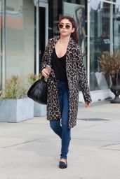 Sarah Hyland in a Leopard Coat in Studio City 10/13/2018