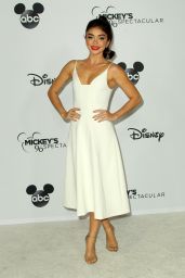 Sarah Hyland – Mickey’s 90th Spectacular LA