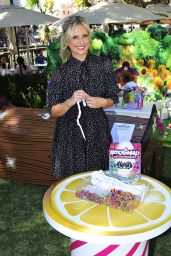 Sarah Michelle Gellar - Celebrates the Arrival of All-New HatchiBabies at The Grove, LA 10/04/2018