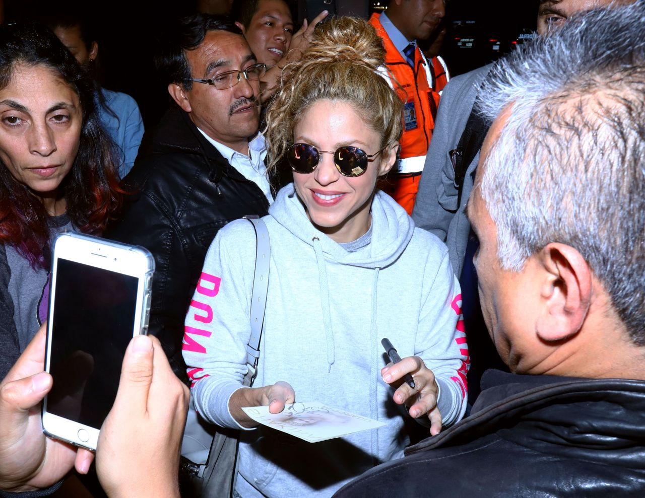 Shakira at Mexico City International Airport, October 2018 • CelebMafia