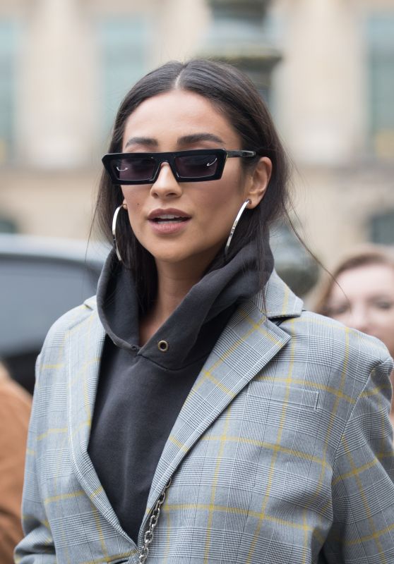 Shay Mitchell - Leaving Her Hotel in Paris 10/02/2018