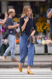 Sienna Miller in Vintage Flare Denim Pants and Mustard Colored Shoes - NYC 10/01/2018