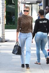 Sofia Richie Leaving the Prada Store in Beverly Hills 10/12/2018