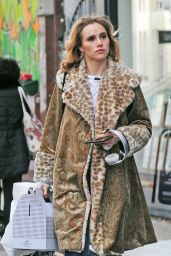 Suki Waterhouse Shopping in Notting Hill 10/23/2018