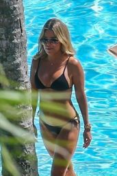 Sylvie Meis in Bikini by the Poolside in Miami 10/06/2018
