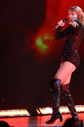 Taylor Swift - Reputation Stadium Tour in Perth 10/19/2018 • CelebMafia