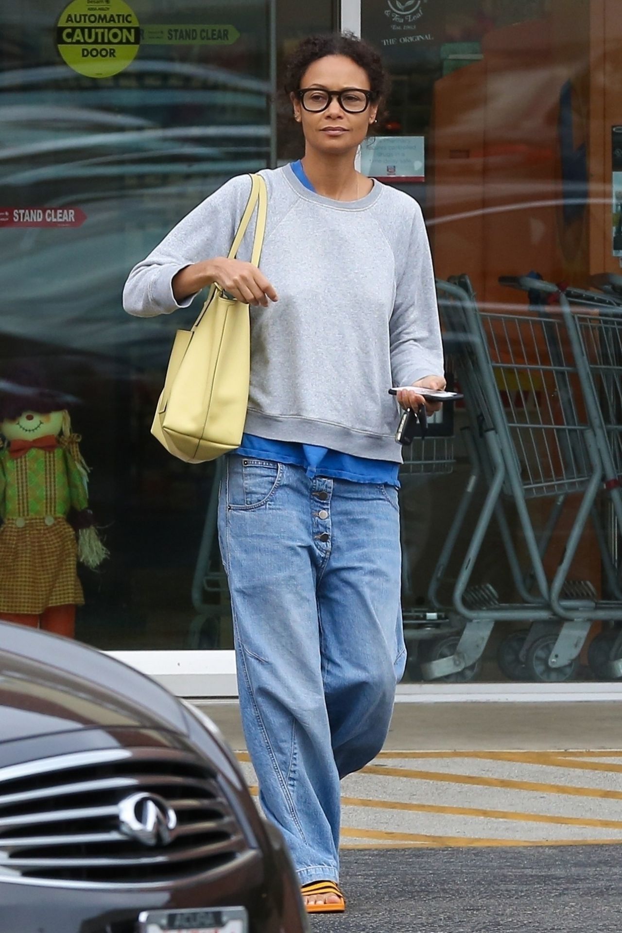 Thandie Newton Street Style - Stops by a Pharmacy in Beverly Hills 09 ...