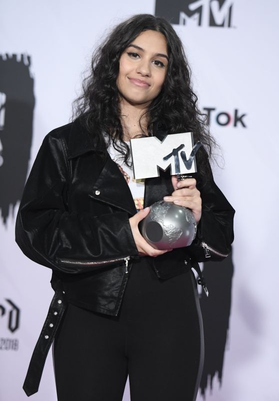Alessia Cara – MTV EMA’s 2018 in Bilbao