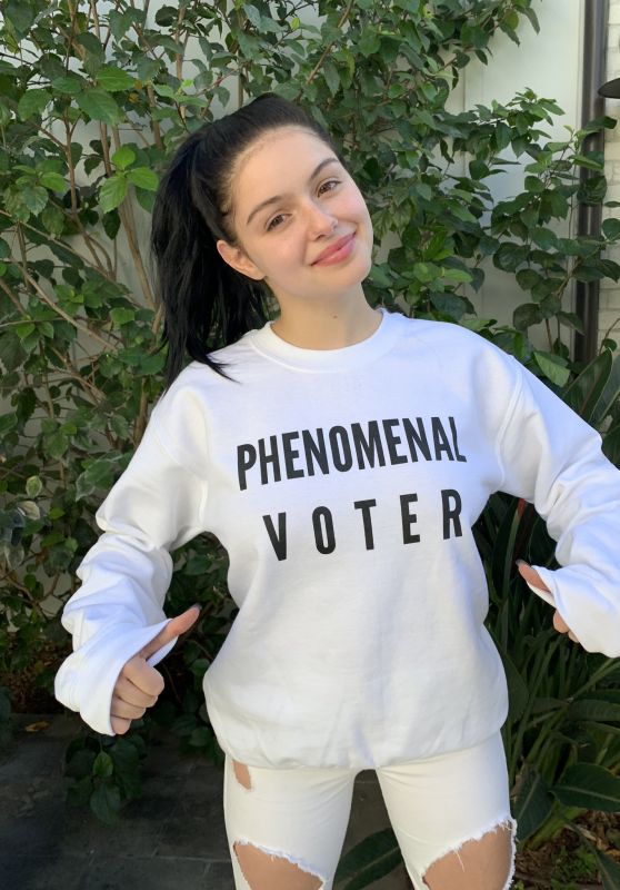 Ariel Winter - Personal Pic and Video 11/06/2018