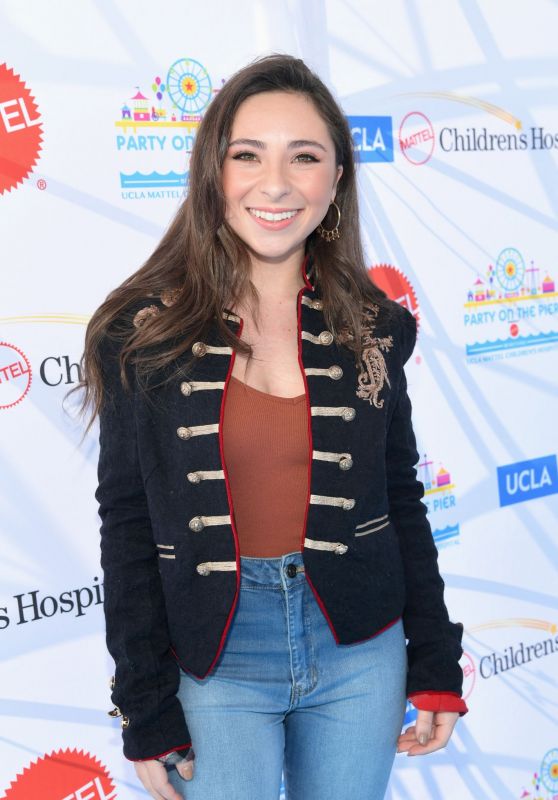 Ava Cantrell – 2018 “Party on the Pier” in Santa Monica