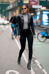 Barbara Palvin Street Fashion 11/01/2018