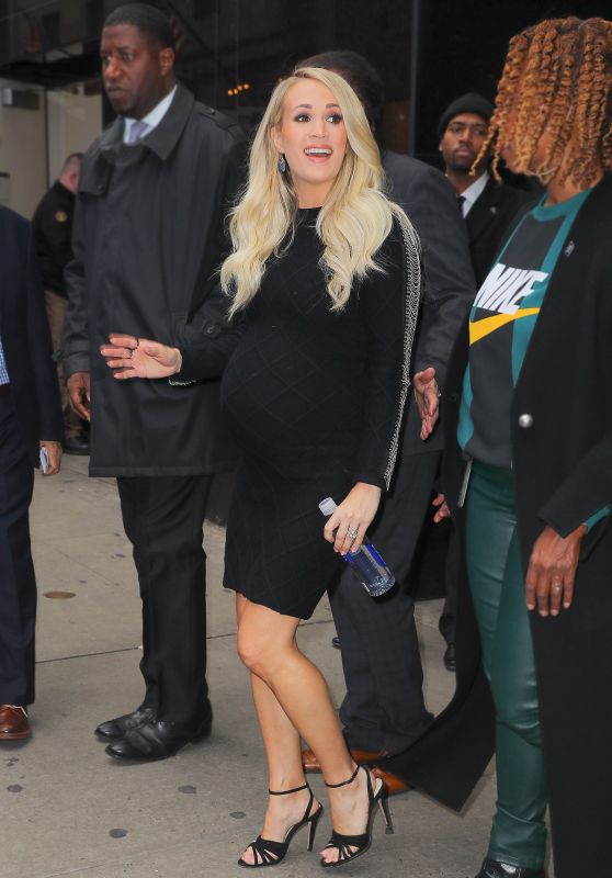 Carrie Underwood at GMA in NYC 11/09/2018