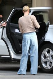 Charlize Theron Casual Style 11/04/2018