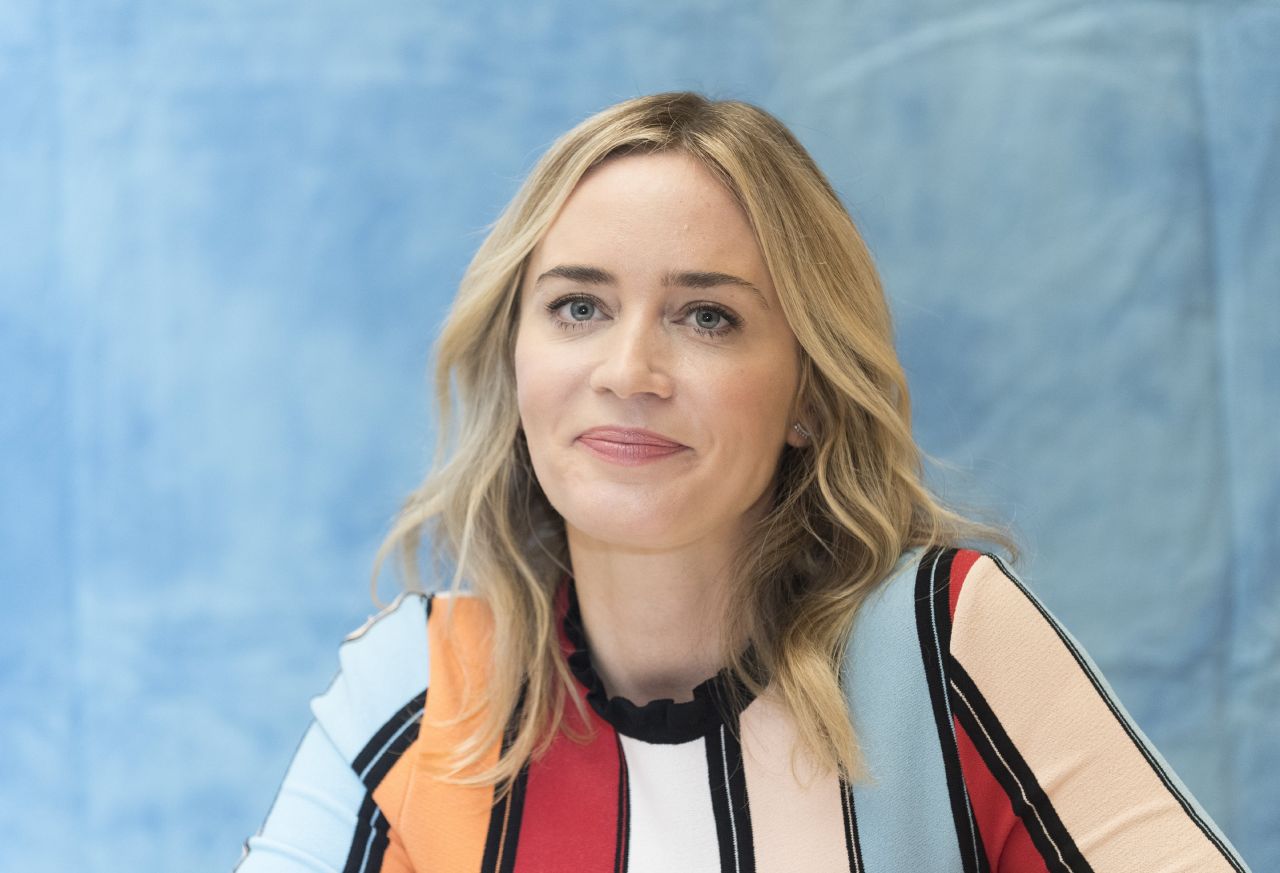 Emily Blunt - 