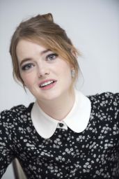 Emma Stone - "The Favourite" Press Conference in LA