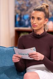 Ferne McCann Appeared on "This Morning" TV Show in London 11/27/2018