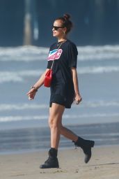 Irina Shayk at the Beach in Santa Monica 11/25/2018