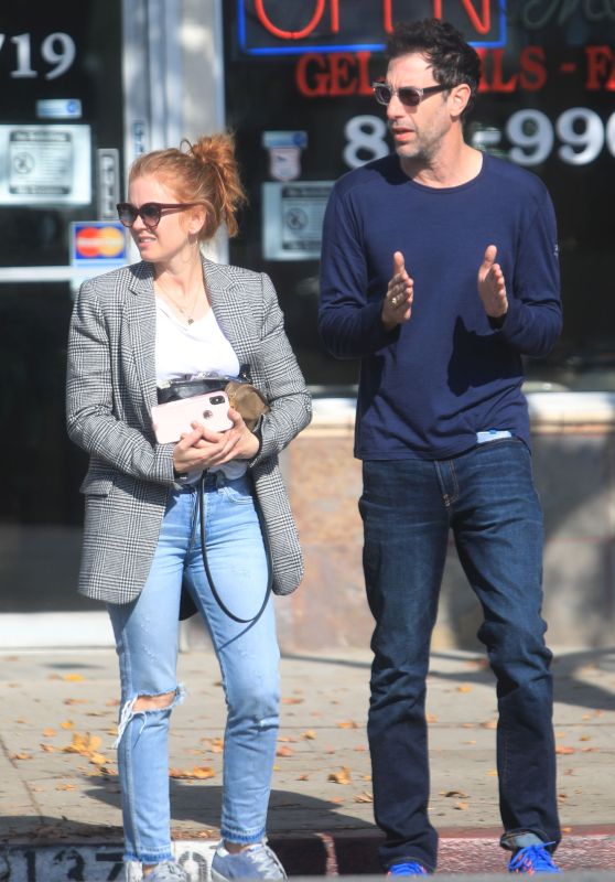 Isla Fisher and Sacha Cohen - Lunch Date in Los Angeles 11/28/2018