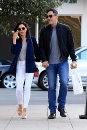 Jenna Dewan and Her New Boyfriend Steve Kazee at Pressed Juicery in Beverly Hills, November 2018