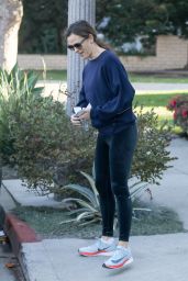 Jennifer Garner in Tights - Santa Monica 11/16/2018