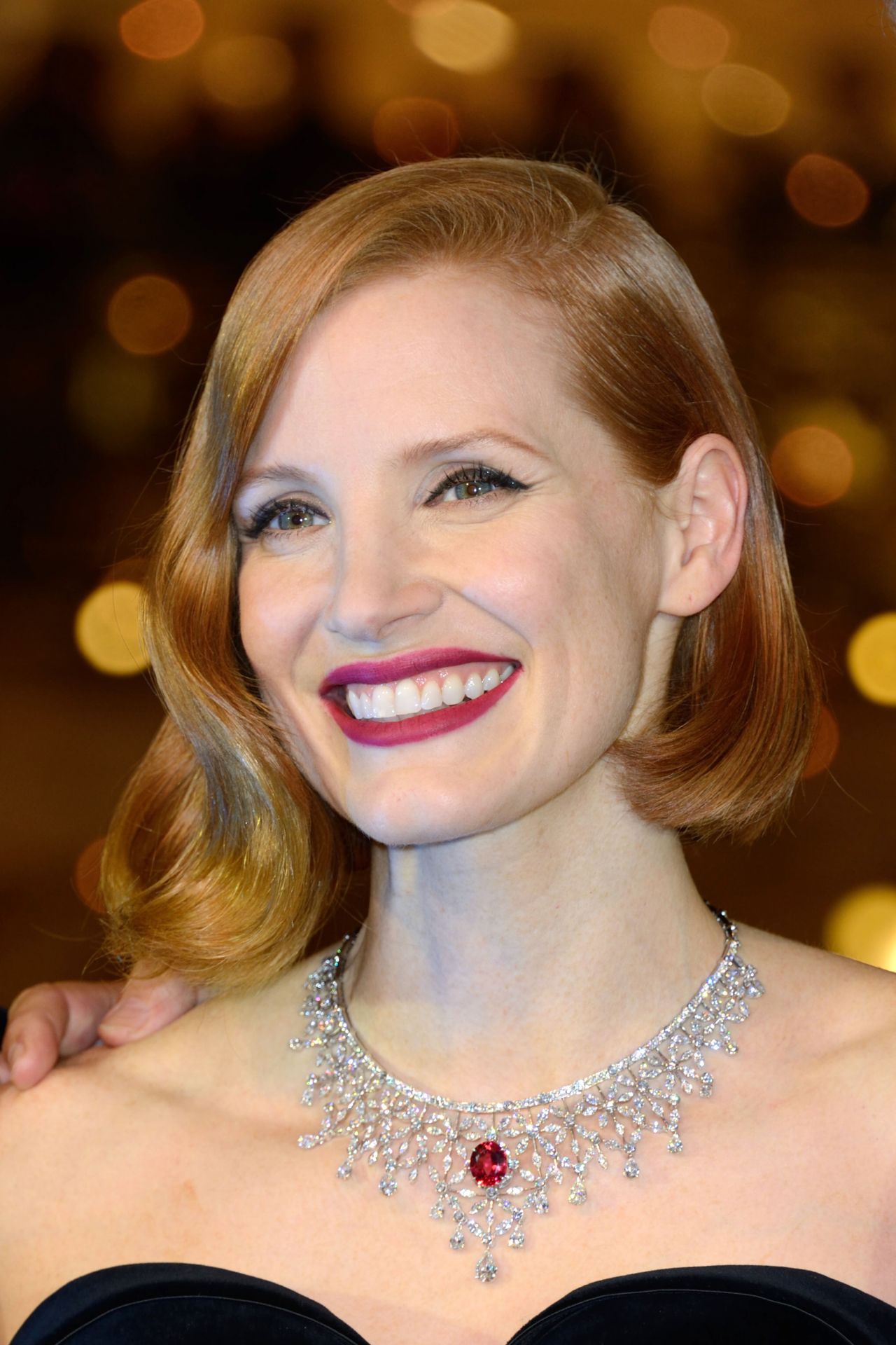 Jessica Chastain at the Les Galeries Lafayette Christmas Decorations ...