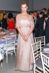 Karlie Kloss – Guggenheim International Gala in NY 11/15/2018