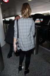 Kate Beckinsale - Outside LAX Airport 11/07/2018