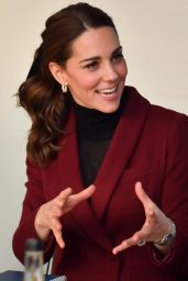 Kate Middleton - Vistis a Developmental Neuroscience Lab in London 11/21/2018