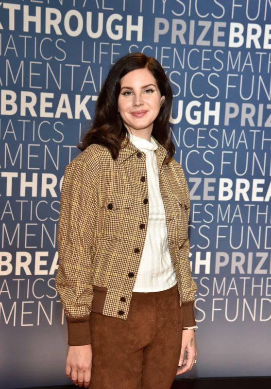 Lana Del Ray – 2019 Breakthrough Prize in Mountain View • CelebMafia