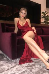 Lauren Giraldo - Personal Pics 11/22/201/