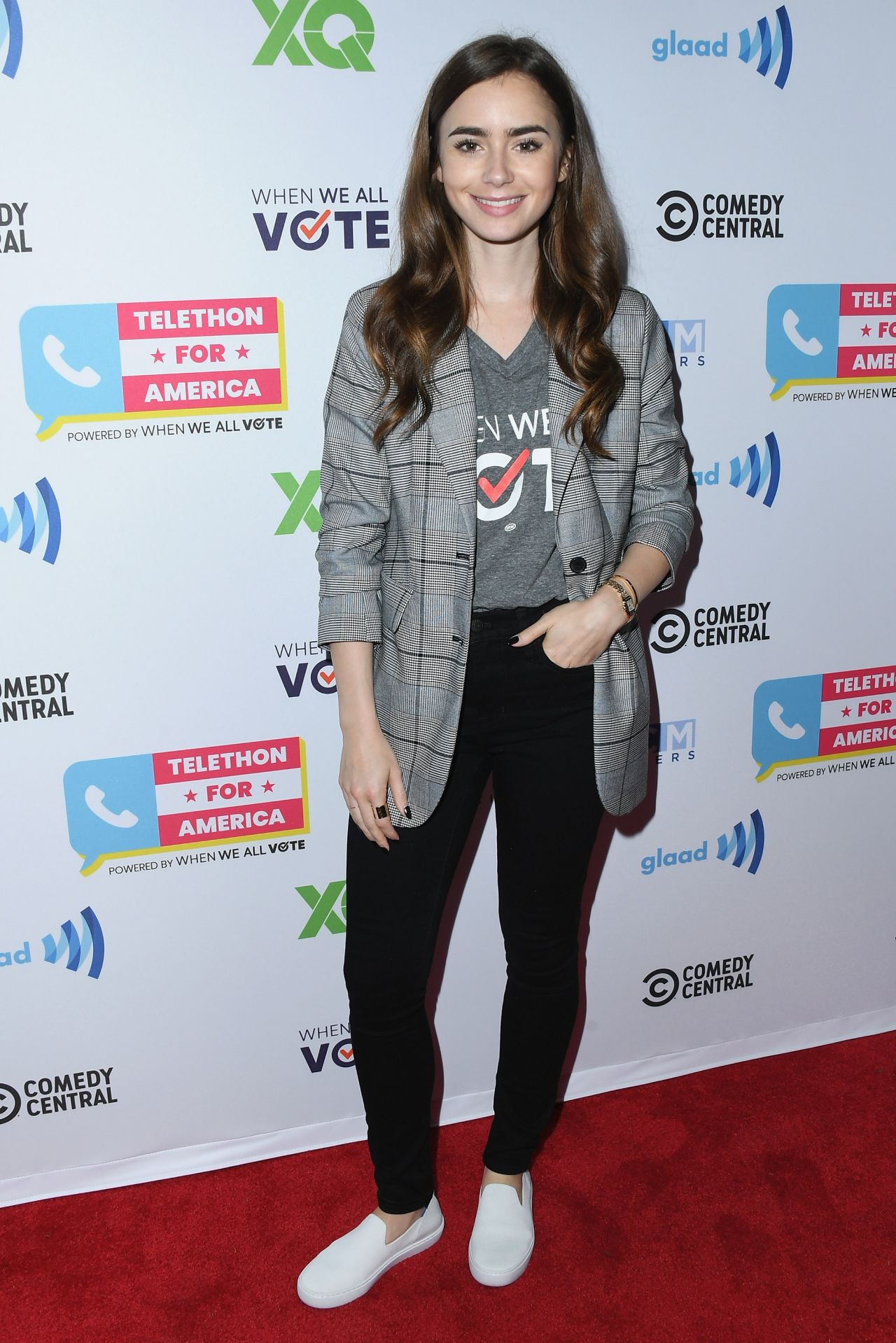 https://celebmafia.com/wp-content/uploads/2018/11/lily-collins-telethon-for-america-in-los-angeles-11-05-2018-4.jpg