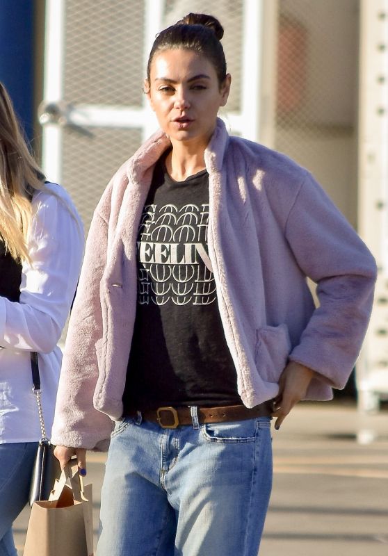 Mila Kunis in Casual Outfit 11/29/2018