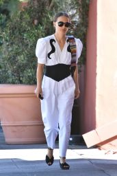 Natalie Portman Style - Out for Breakfast in LA 11/01/2018