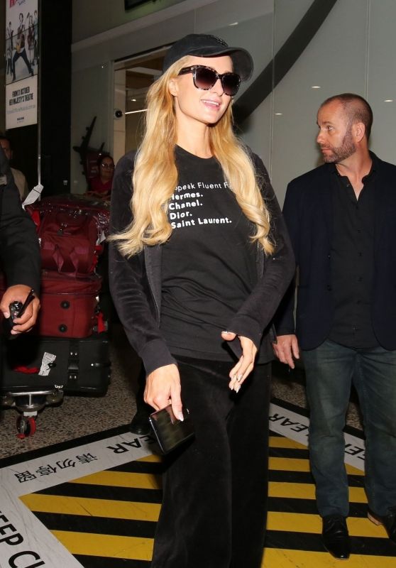Paris Hilton in Travel Outfit 11/22/2018